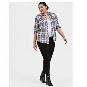 TORRID Grey Plaid button down Size 1x